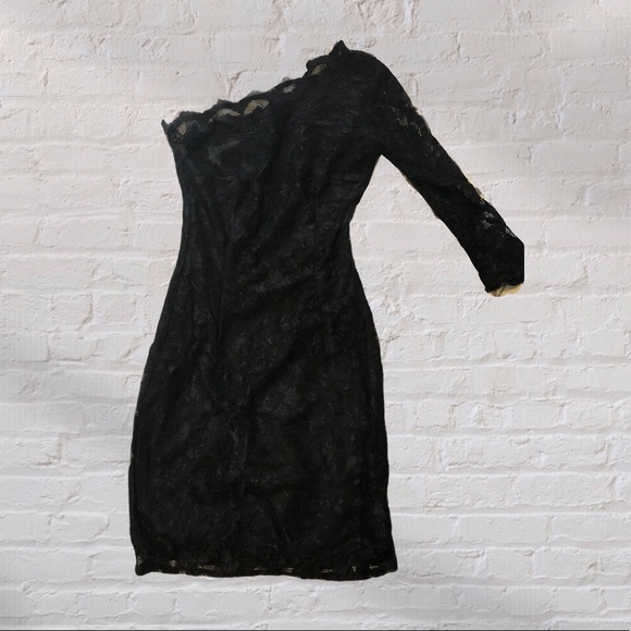 🍁Fall Sale🍁 Hush Black Lace One Shoulder Dress - Picture 2 of 3